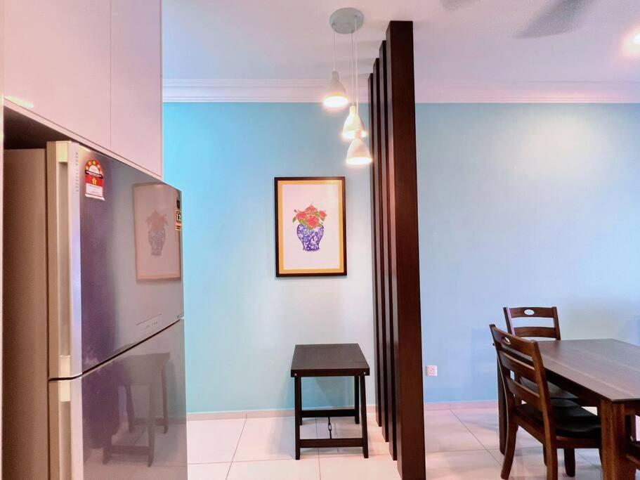 Homely 2Br Heritage D'Sara @ Link To Mrt, Near Thomson Hospital & Sungai Buloh Hospital Extérieur photo