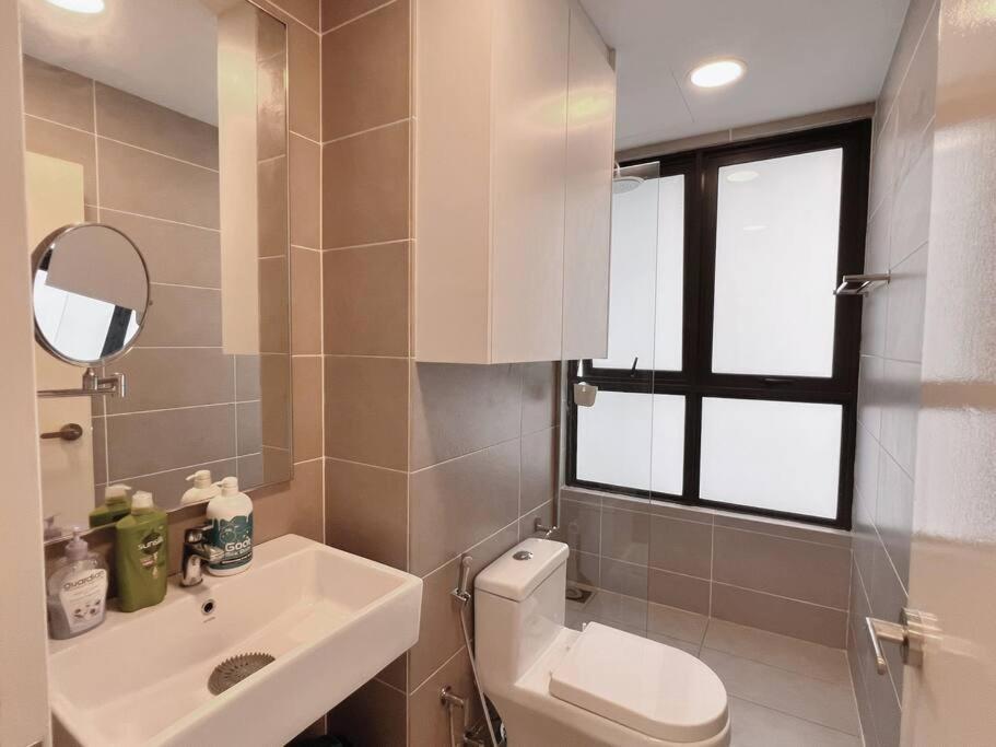 Homely 2Br Heritage D'Sara @ Link To Mrt, Near Thomson Hospital & Sungai Buloh Hospital Extérieur photo